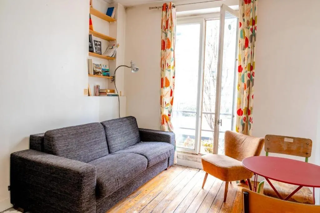 Kiez Apartment Paris