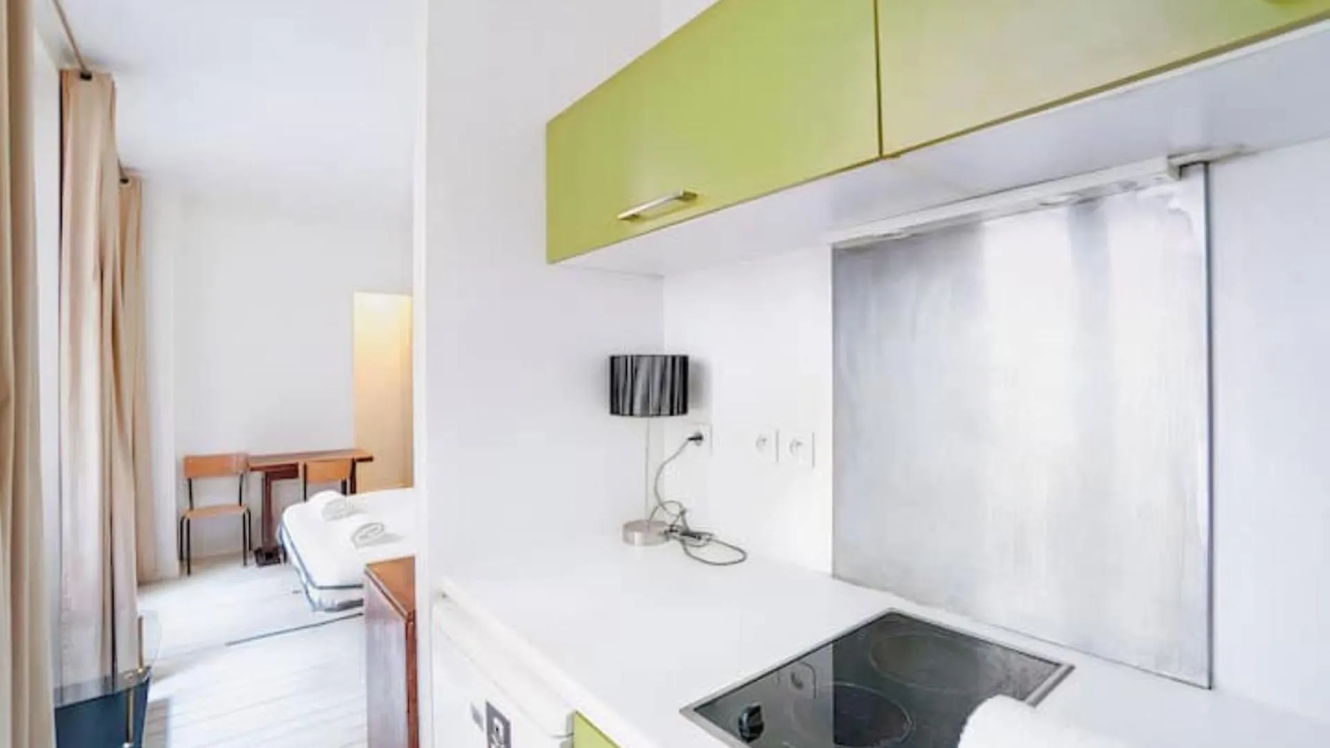 Kiez Apartment Paris